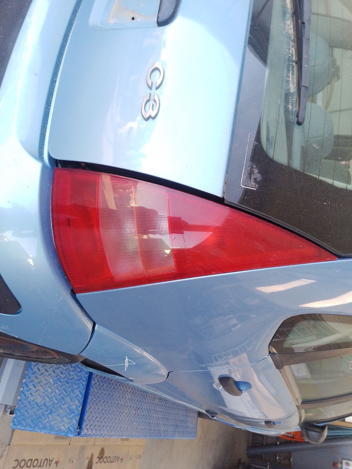 Recambio de piloto trasero derecho para citroën c3 i (fc_, fn_) 1.1 i referencia OEM IAM 6351Q3  