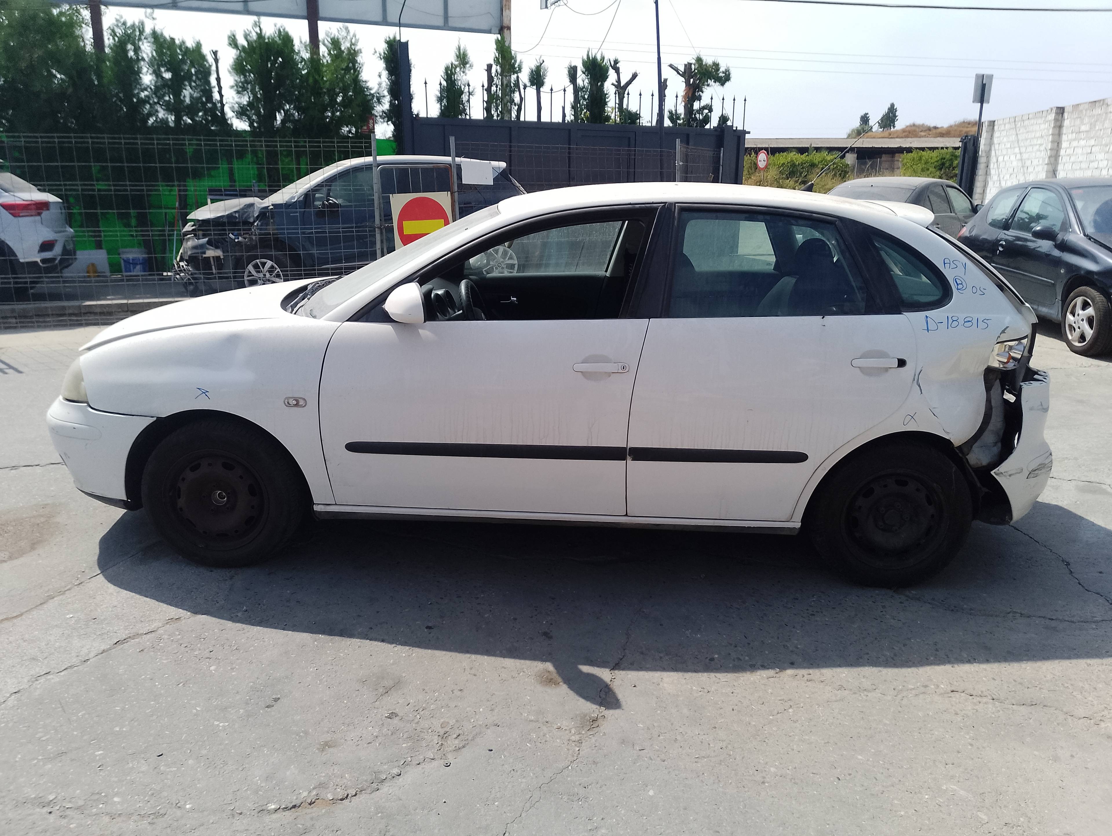 seat ibiza (6l1) del año 2005