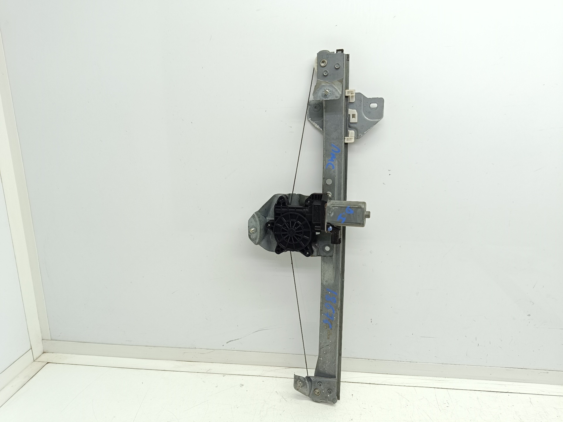 Recambio de elevalunas delantero izquierdo para dacia lodgy 1.5 dci diesel fap cat referencia OEM IAM 807209071R  