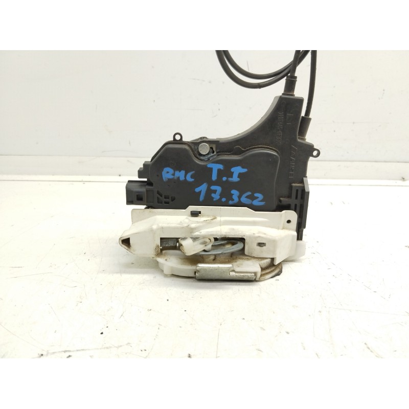 Recambio de cerradura puerta trasera izquierda para mitsubishi outlander (cw0) challenge 4wd referencia OEM IAM PBTASGF30  