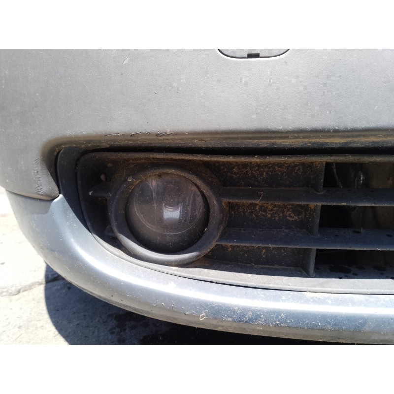 Recambio de faro antiniebla derecho para renault scenic ii 1.9 dci diesel referencia OEM IAM   