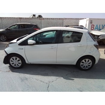 toyota yaris del año 2013