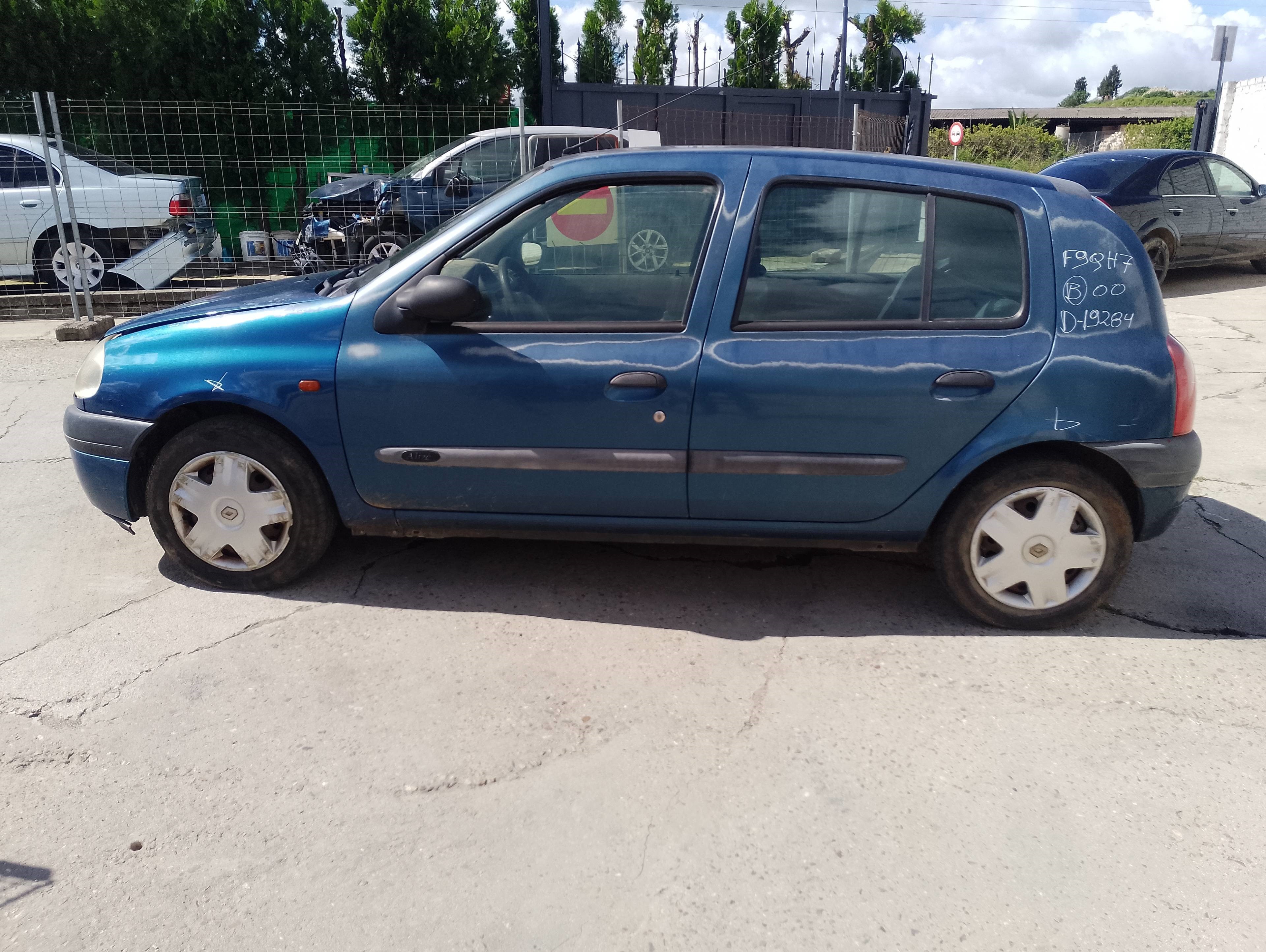 renault clio ii fase i (b/cbo) del año 2000