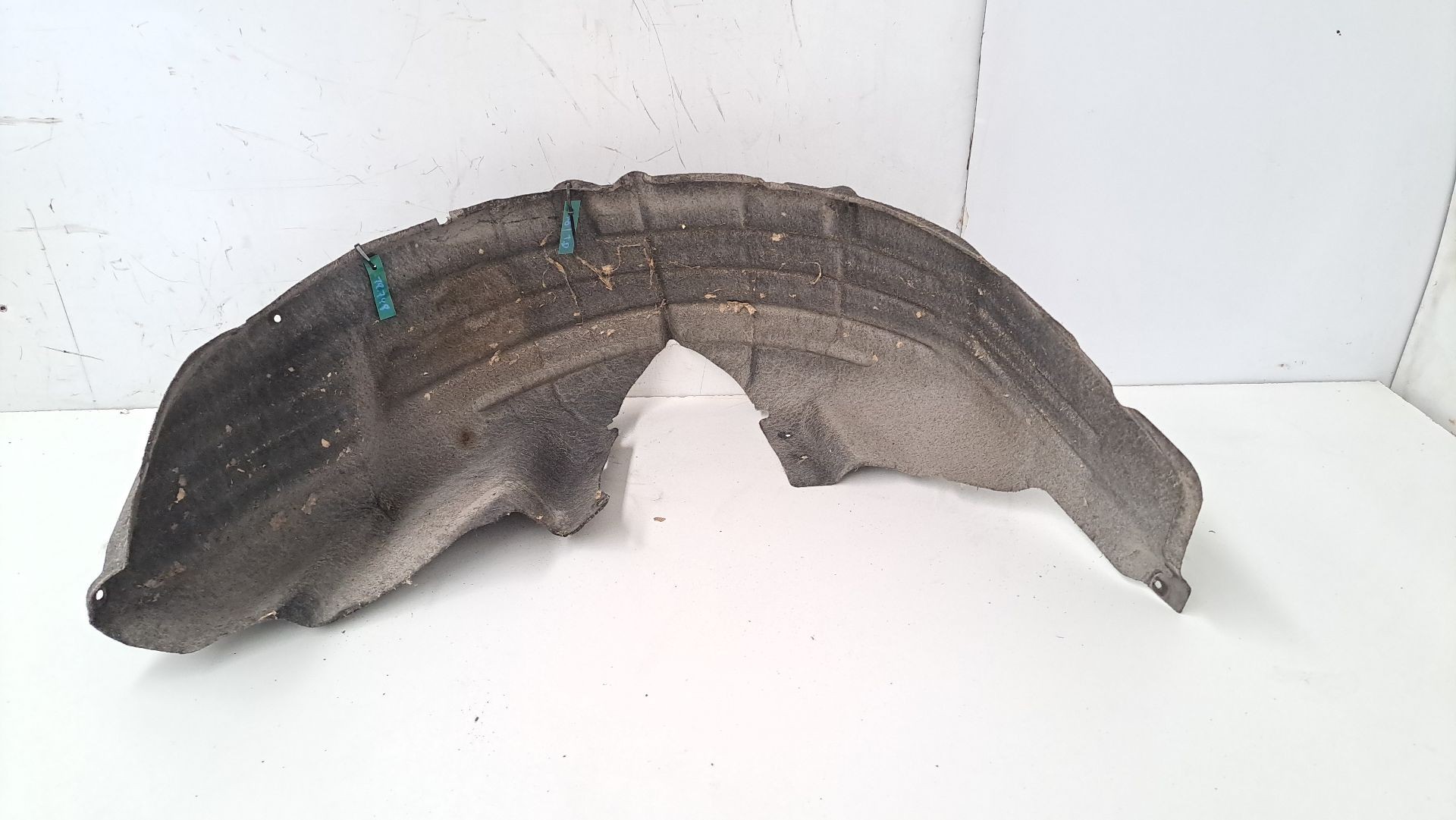 Recambio de paso rueda trasero derecho para ford kuga (cbv) titanium referencia OEM IAM   