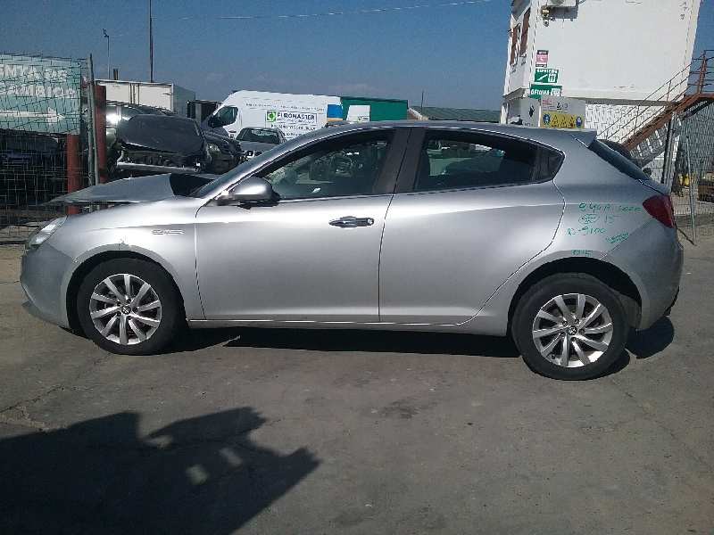 alfa romeo giulietta (191) del año 2015