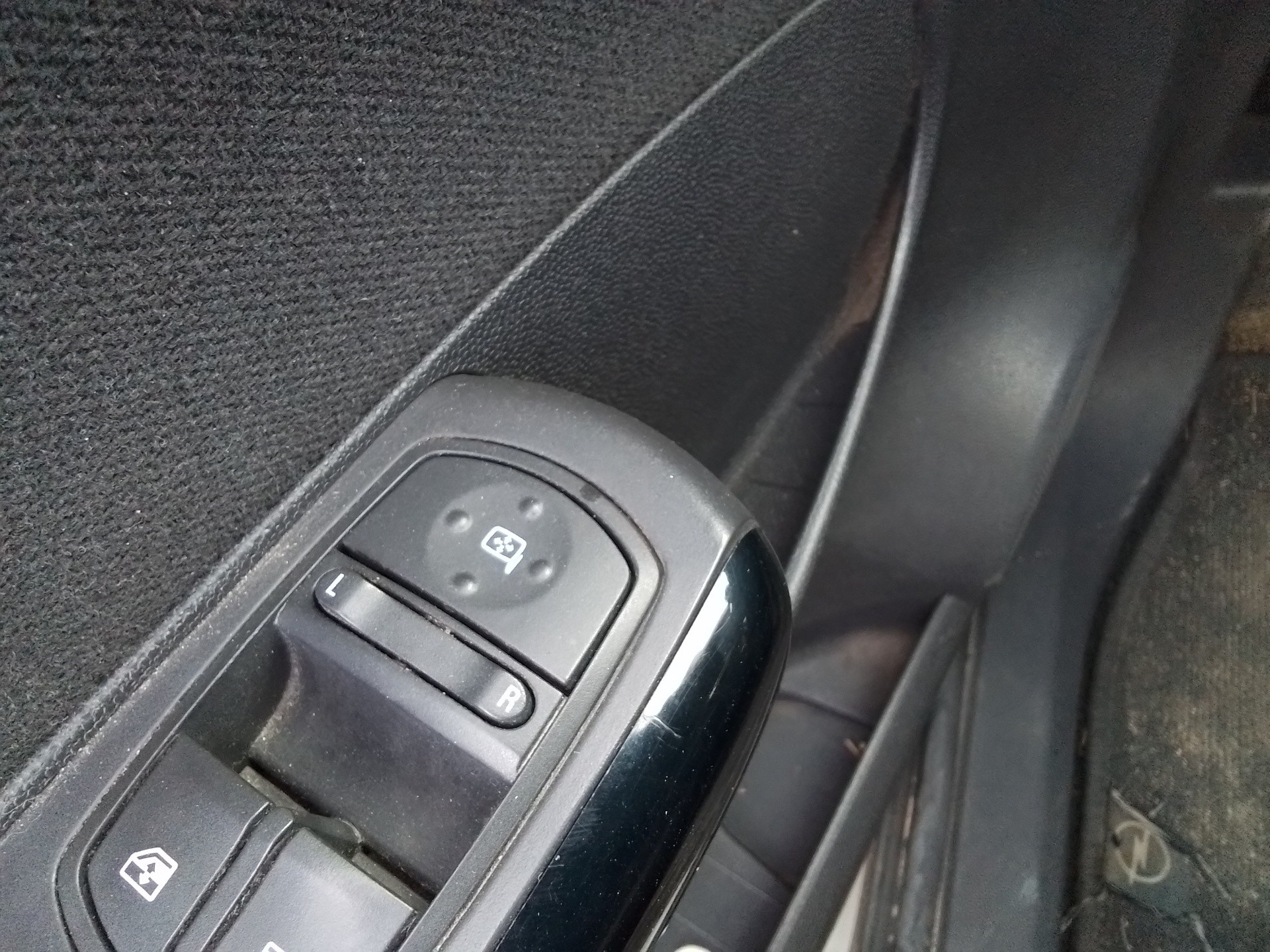 Recambio de mando retrovisor para opel corsa d 1.3 16v cdti referencia OEM IAM   