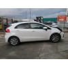 kia rio del año 2015
