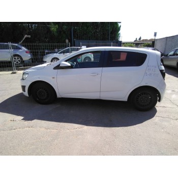 chevrolet aveo sedán del año 2012