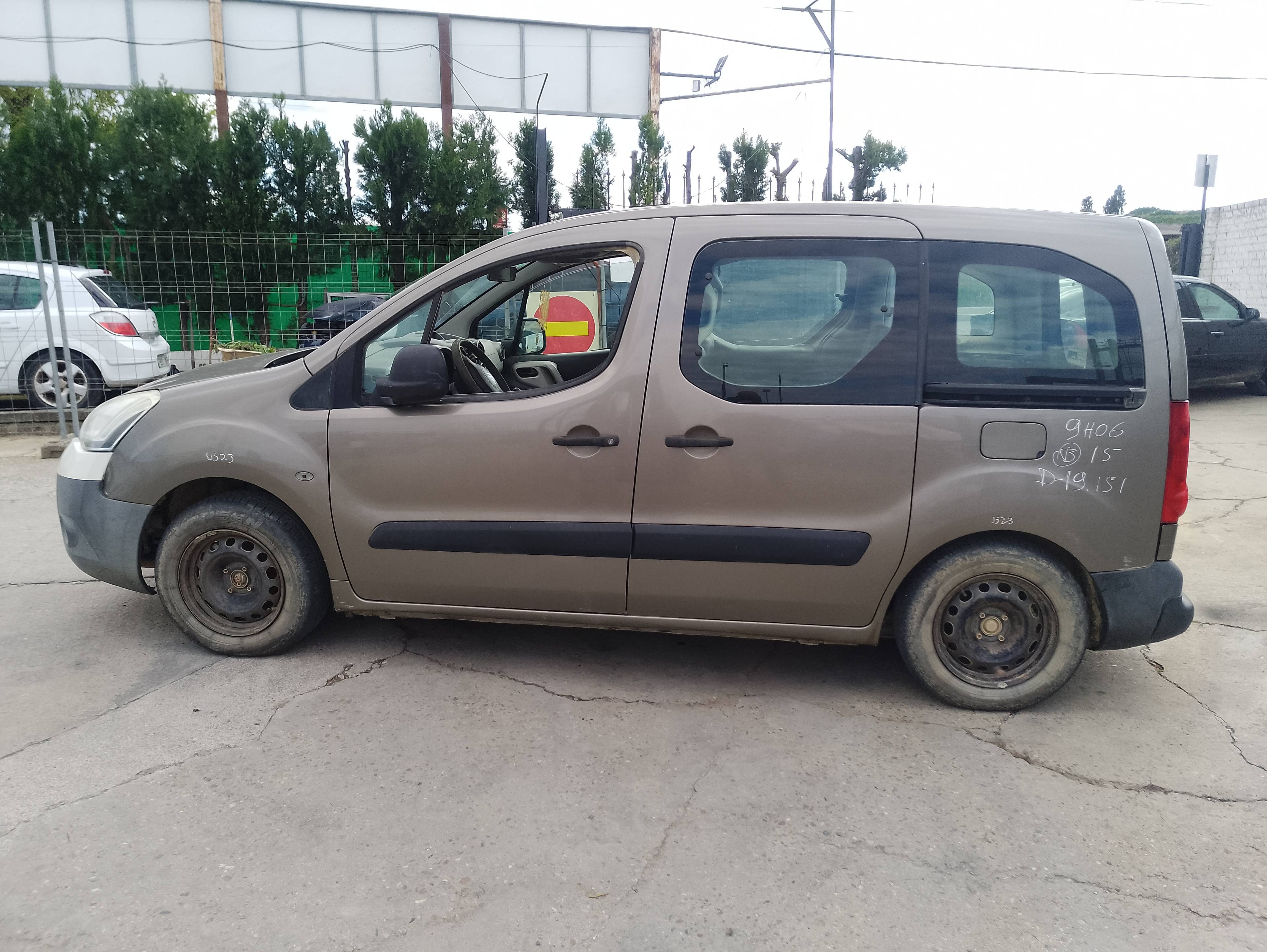 citroën berlingo station wagon del año 2015