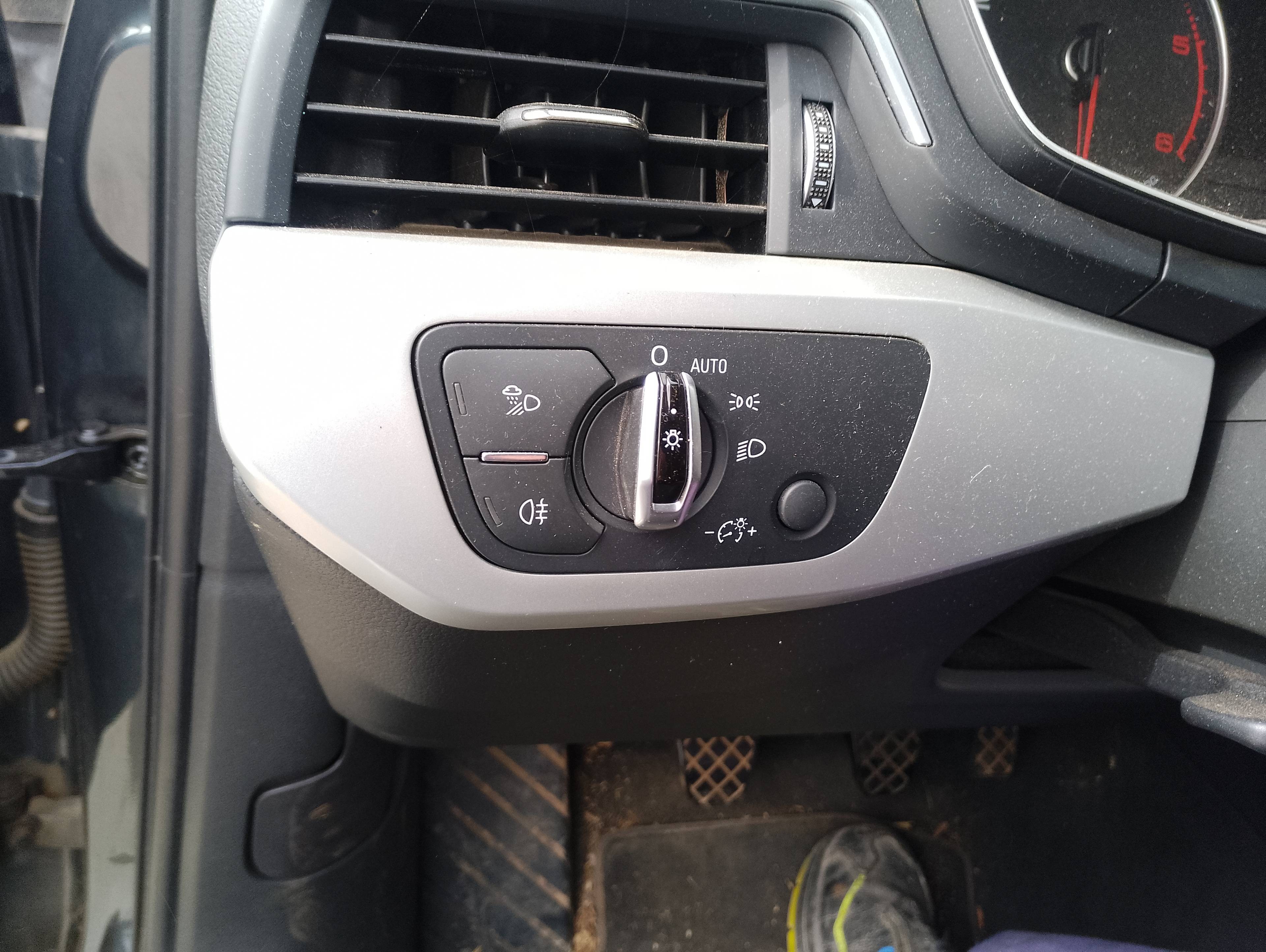 Recambio de mando luces para audi a4 berlina (8w2) básico referencia OEM IAM 4M0941531AA 10137228015PR 