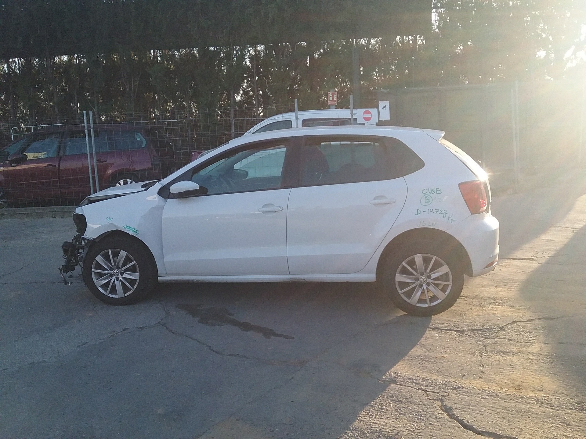 volkswagen polo (6r1) del año 2015