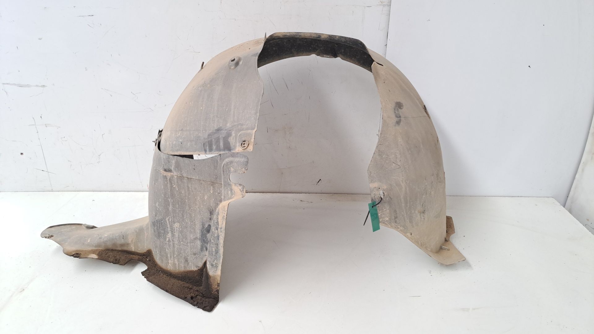 Recambio de paso de rueda delantero derecho para volkswagen golf v berlina (1k1) gt sport referencia OEM IAM 1k0805978b  