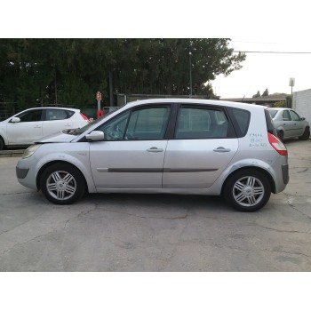 renault scenic ii del año 2005
