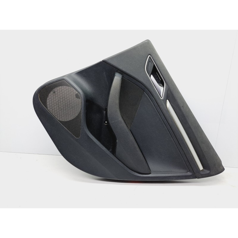 Recambio de guarnecido puerta trasera derecha para audi a3 sportback (8vf) 30 tdi design referencia OEM IAM 8V4867306  