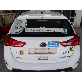 Recambio de porton trasero para toyota auris hybrid active referencia OEM IAM 6700502260  