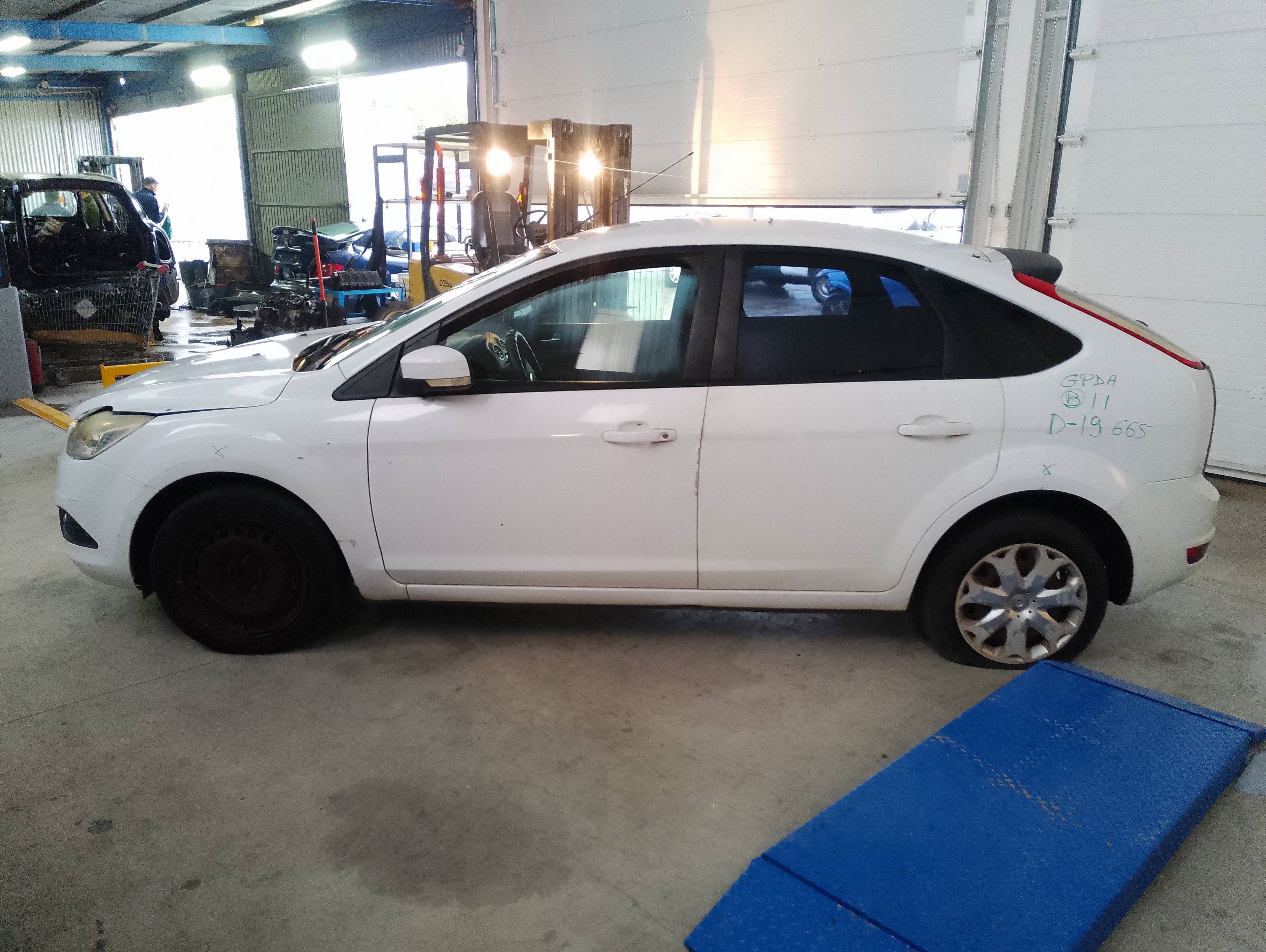 ford focus berlina (cap) del año 2011