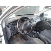 ford focus berlina (cak) del año 2004