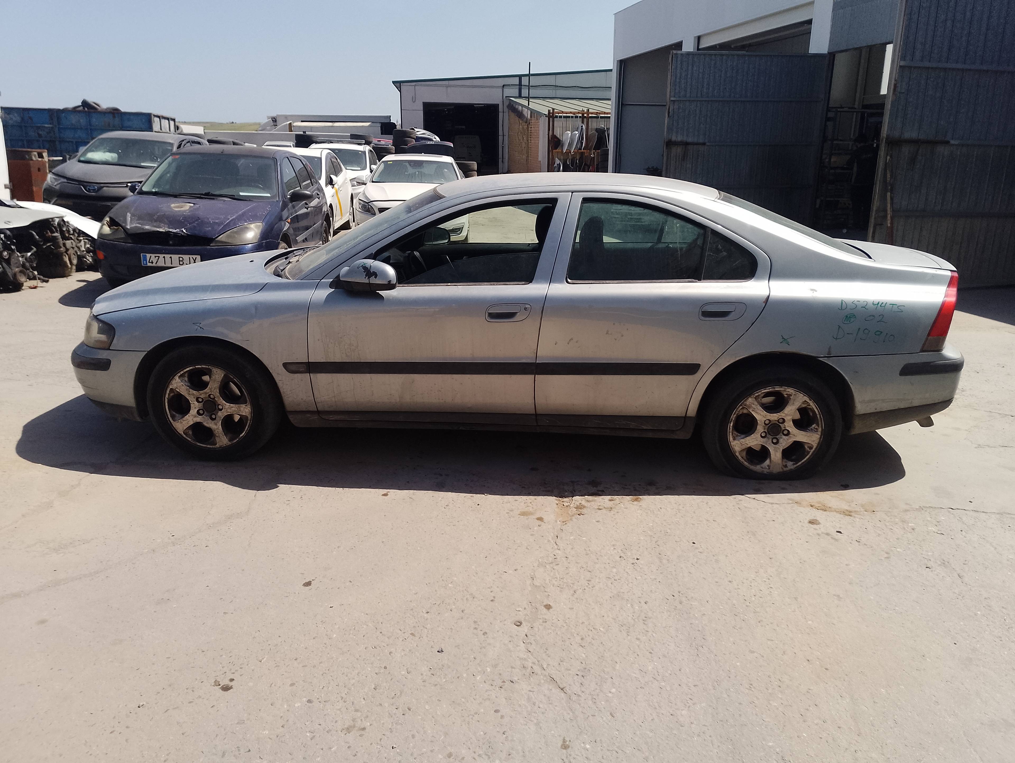 volvo s60 berlina del año 2002