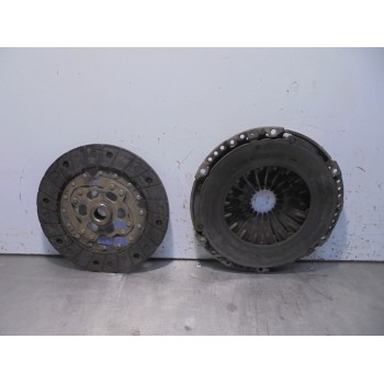 Recambio de kit embrague para audi a3 sportback (8vf) 30 tdi design referencia OEM IAM 04L141031 SACHS 