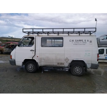nissan trade 100 del año 1996