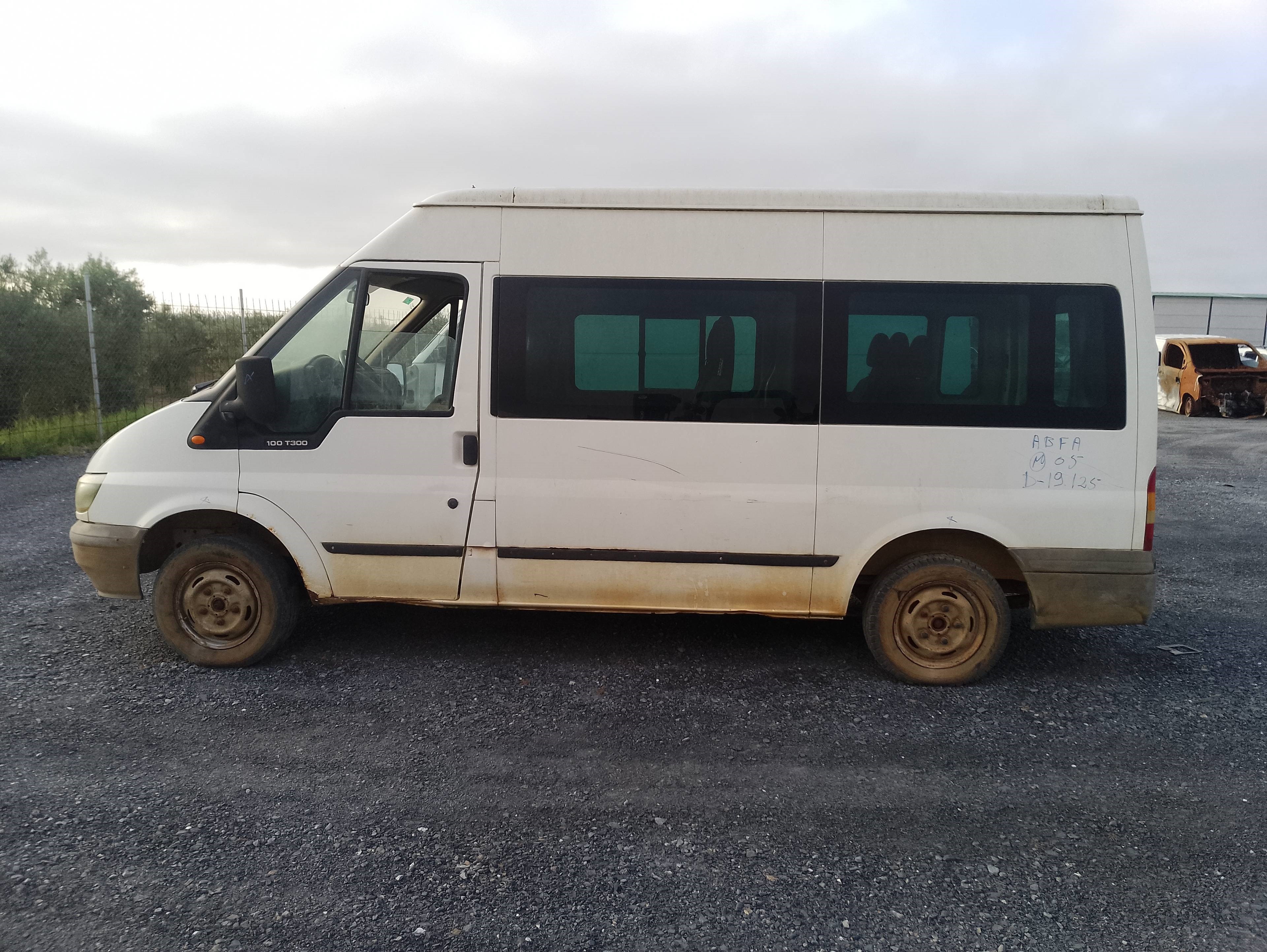 ford transit caja cerrada, corta (fy) (2000 =>) del año 2005