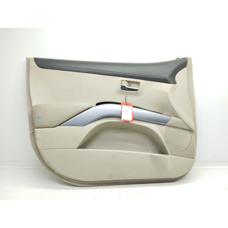 Recambio de guarnecido puerta delantera izquierda para mitsubishi outlander (cw0) challenge 4wd referencia OEM IAM 7221B157ZZ 72