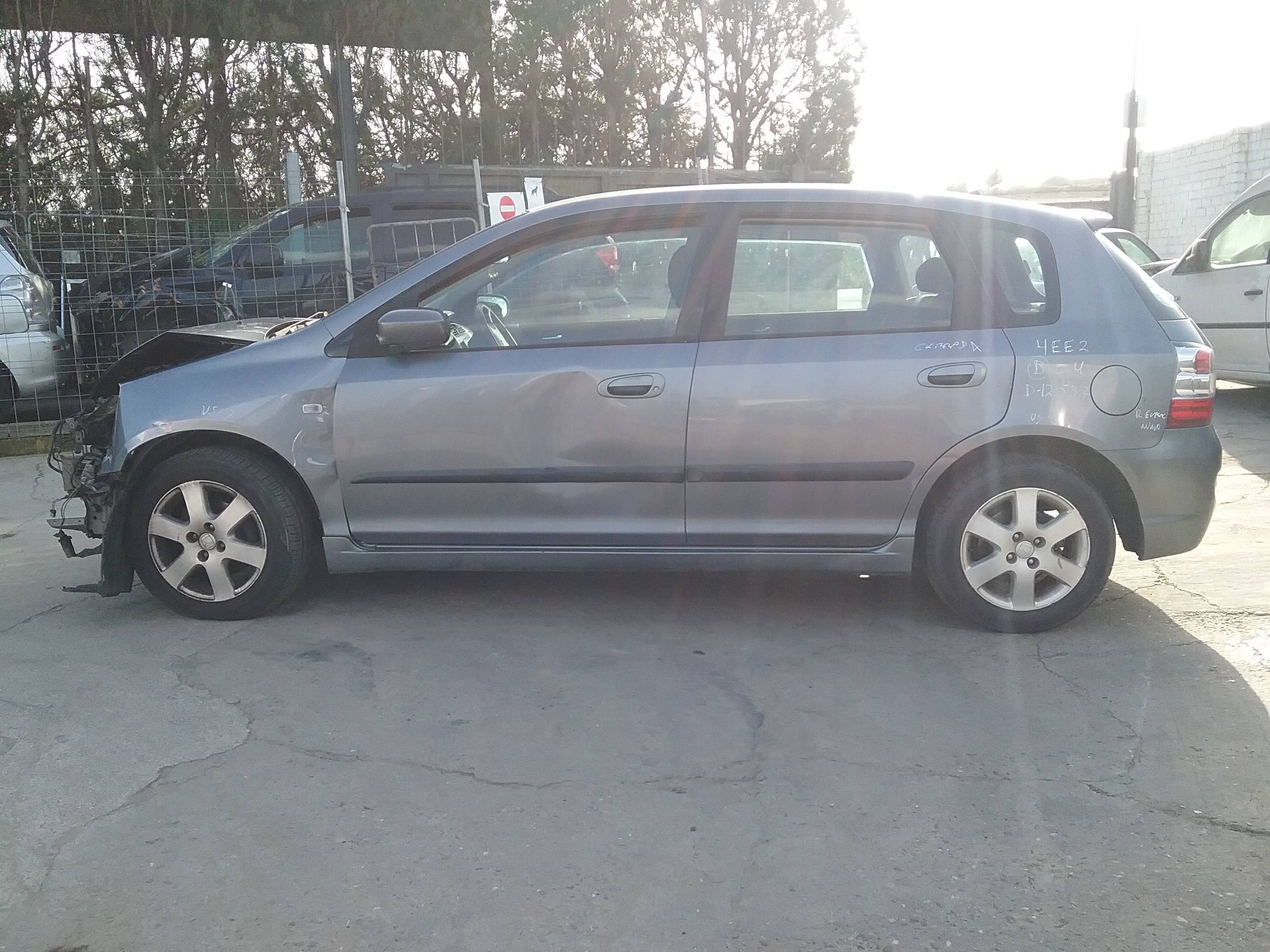 honda civic berlina 5 (eu7/8) del año 2004