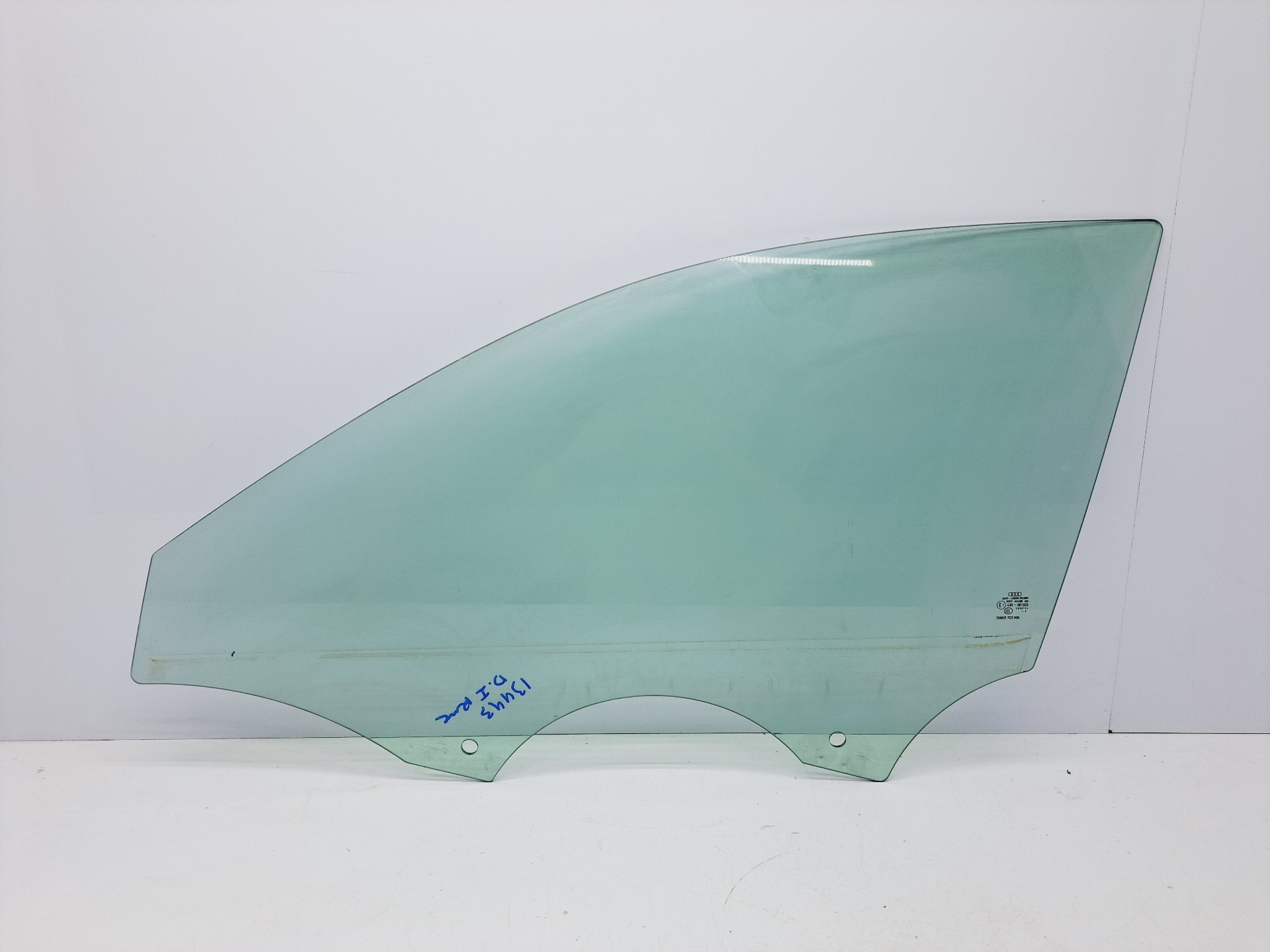 Recambio de luna delantera izquierda para audi a3 sportback (8vf) 30 tdi design referencia OEM IAM   