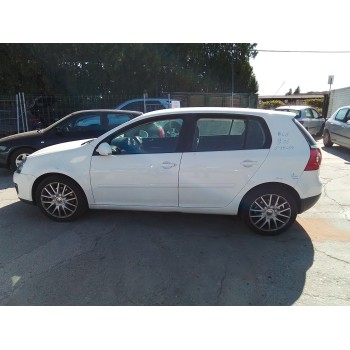 volkswagen golf v berlina (1k1) del año 2006