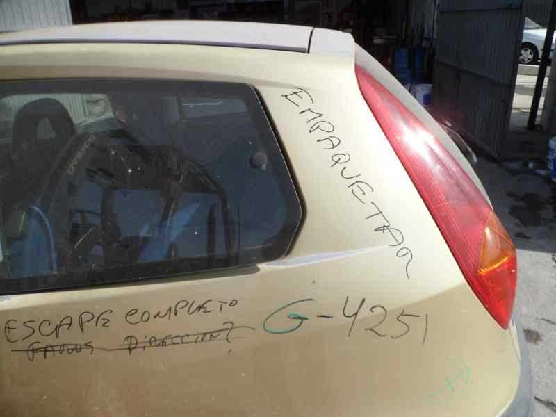 fiat punto berlina (188) del año 2000