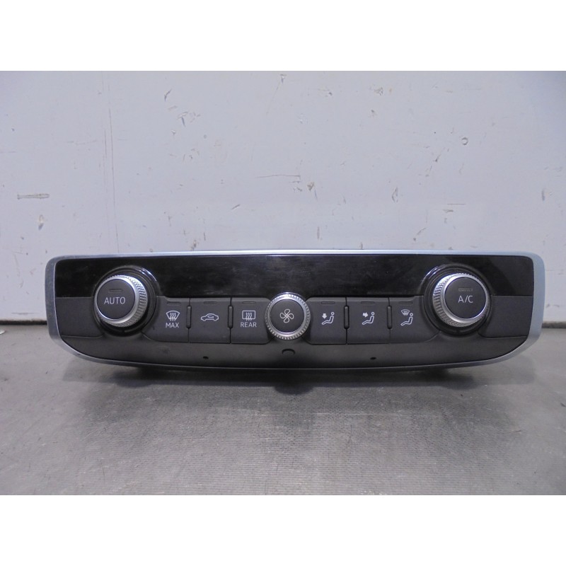Recambio de mando climatizador para audi a3 sportback (8vf) 30 tdi design referencia OEM IAM 8V0820043AE  