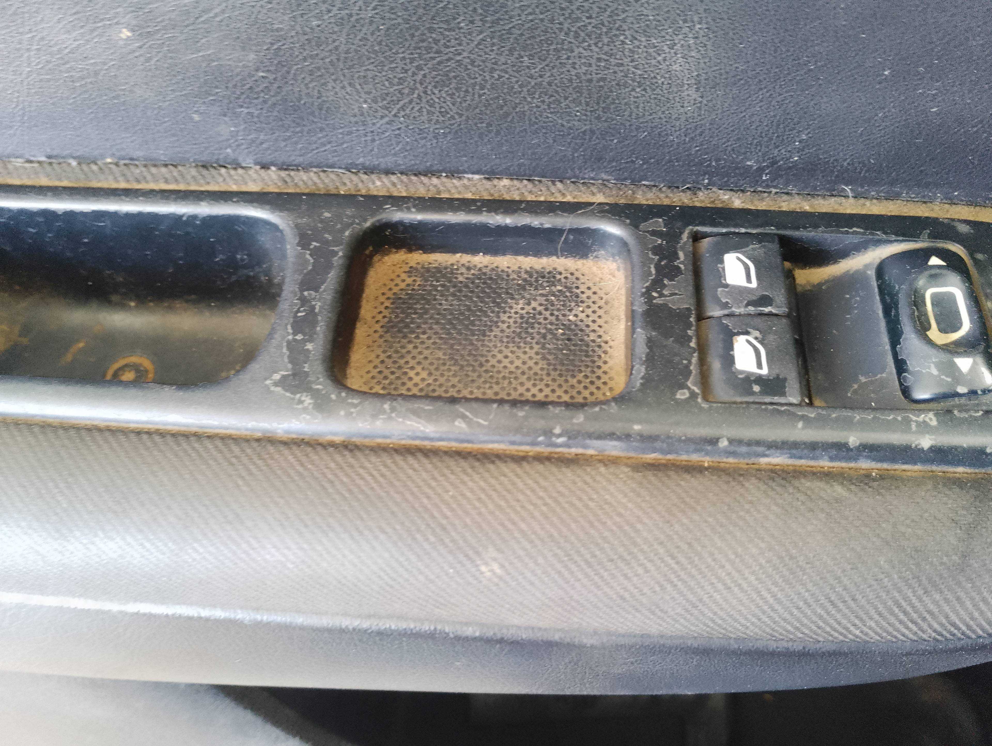 Recambio de mando elevalunas delantero izquierdo para peugeot 307 berlina (s2) d-sign referencia OEM IAM   