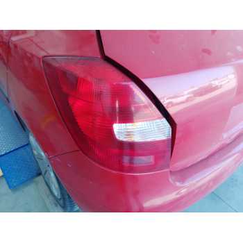 PILOTO TRASERO IZQUIERDO 5J6945111 