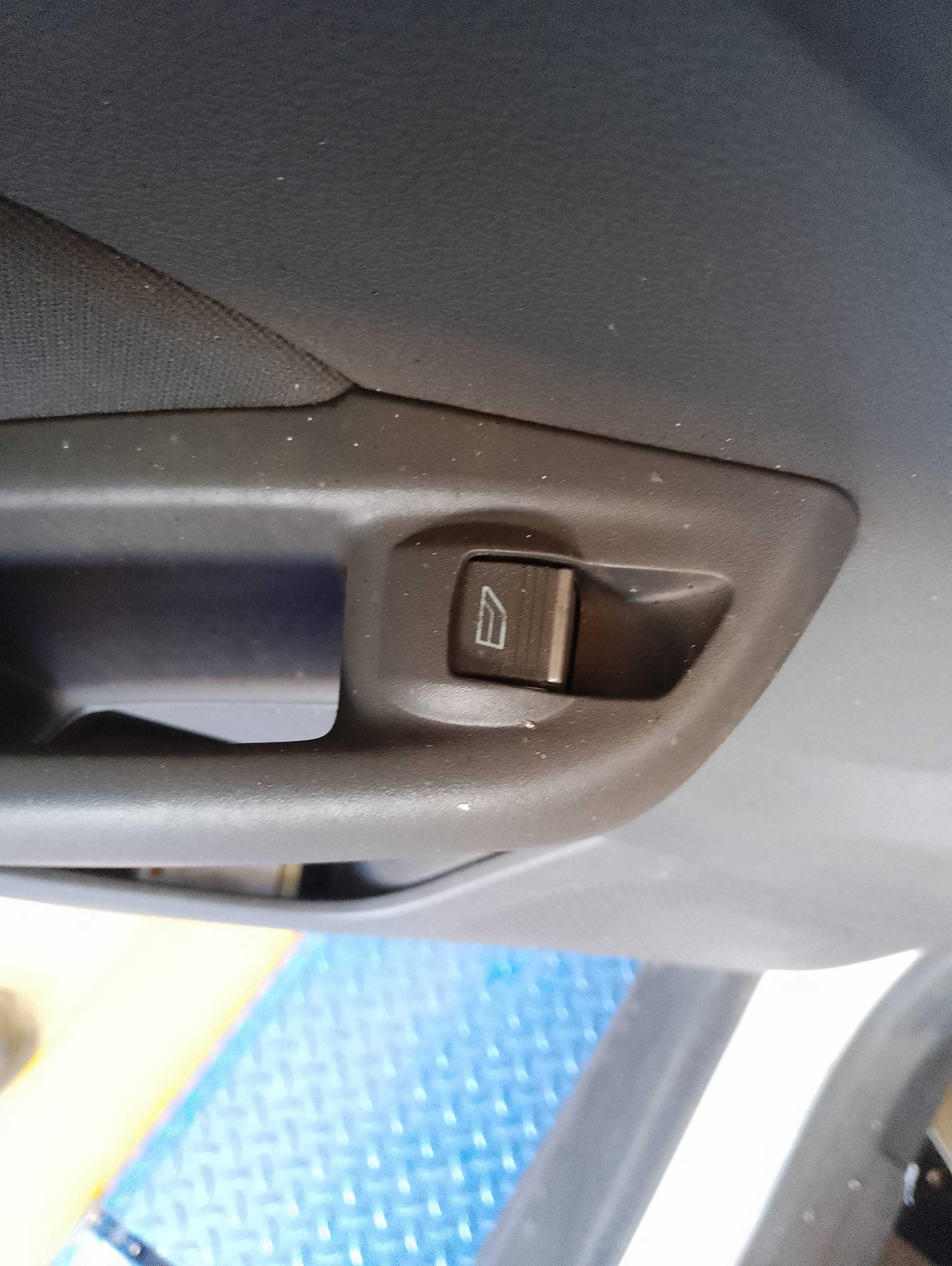 Recambio de mando elevalunas trasero izquierdo para ford focus lim. black&red referencia OEM IAM   
