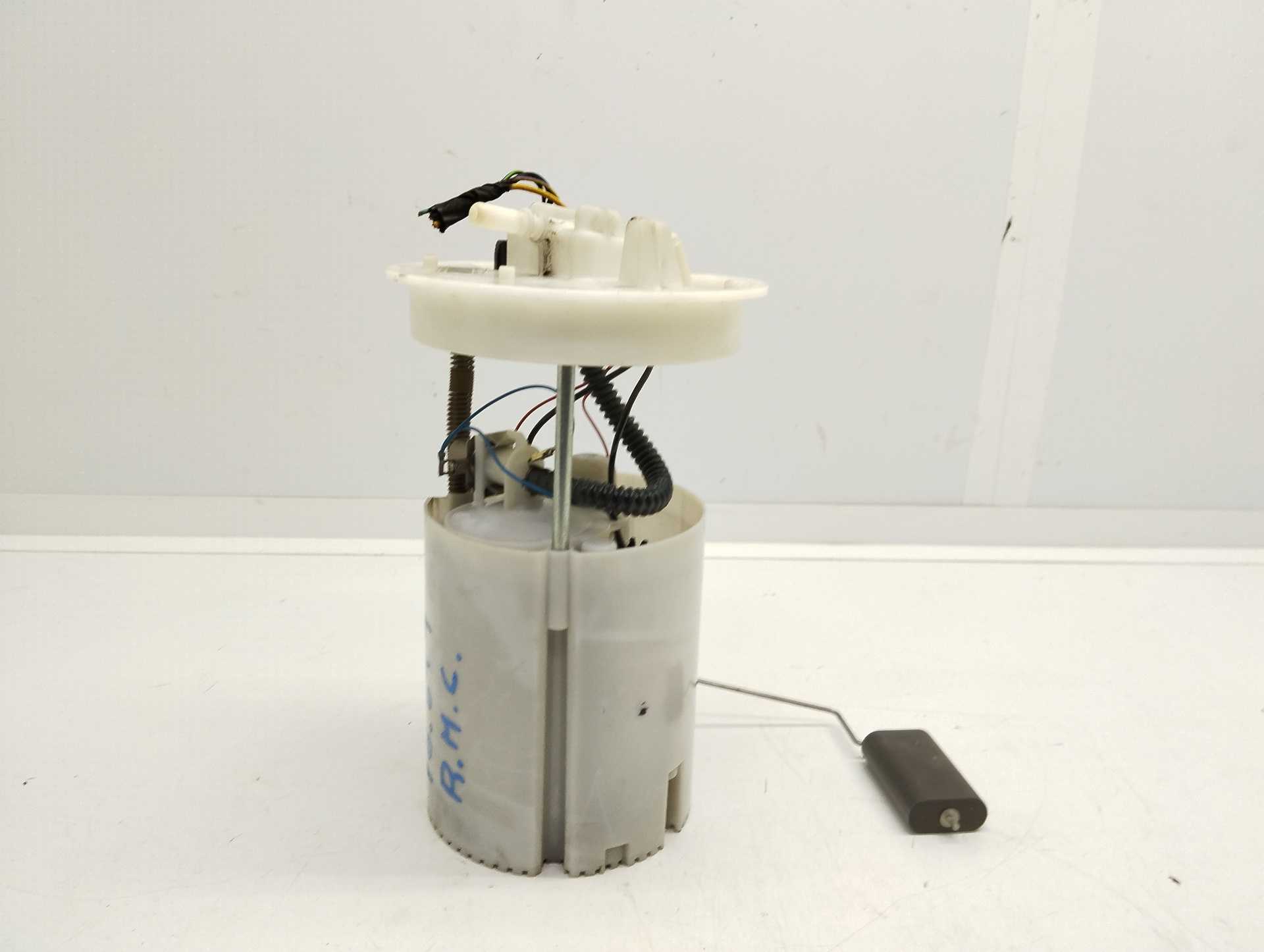 Recambio de aforador para ford focus lim. (cb8) edition referencia OEM IAM BV619H307  