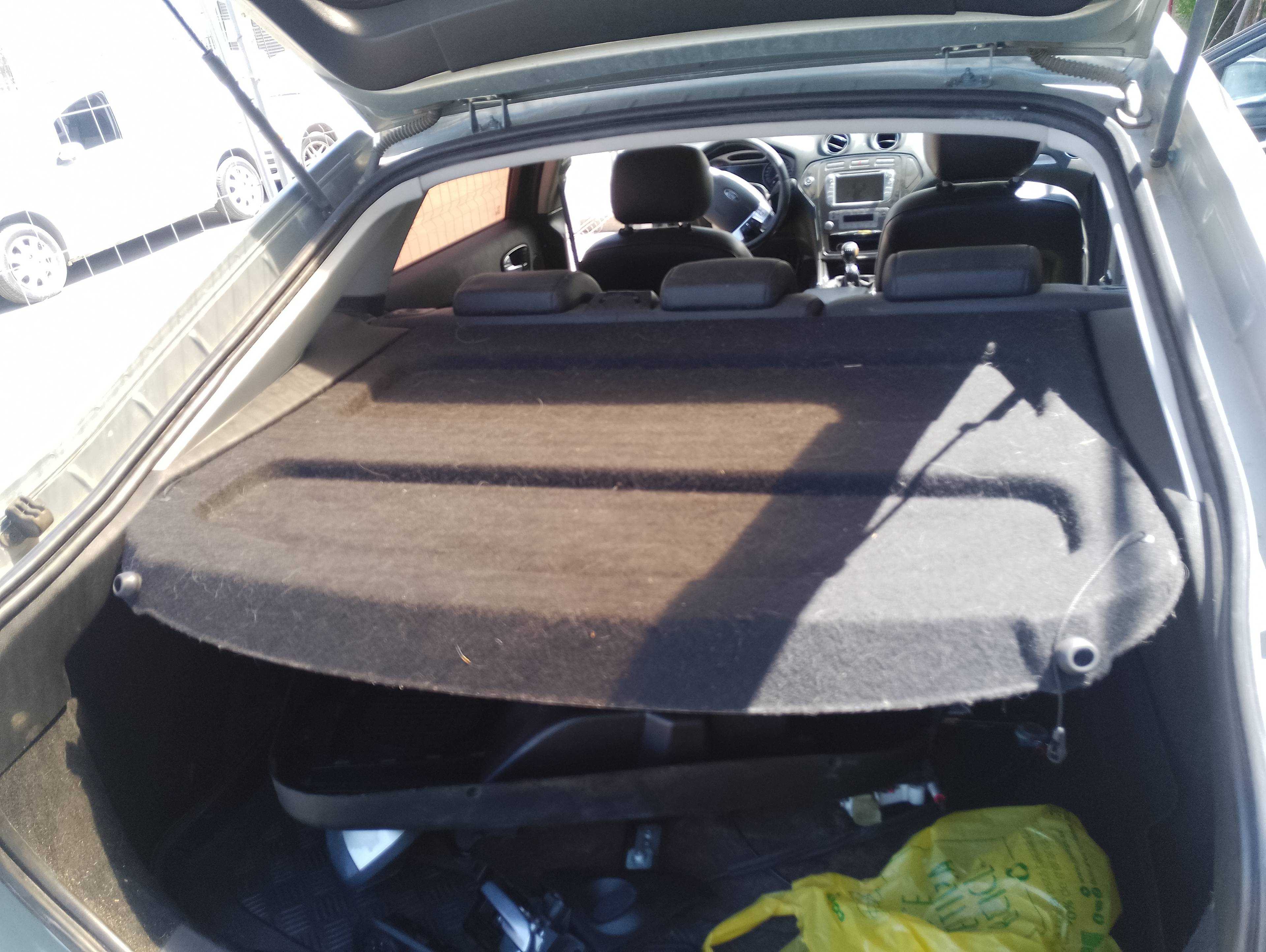 Recambio de bandeja trasera para ford mondeo ber. (ca2) ghia referencia OEM IAM   