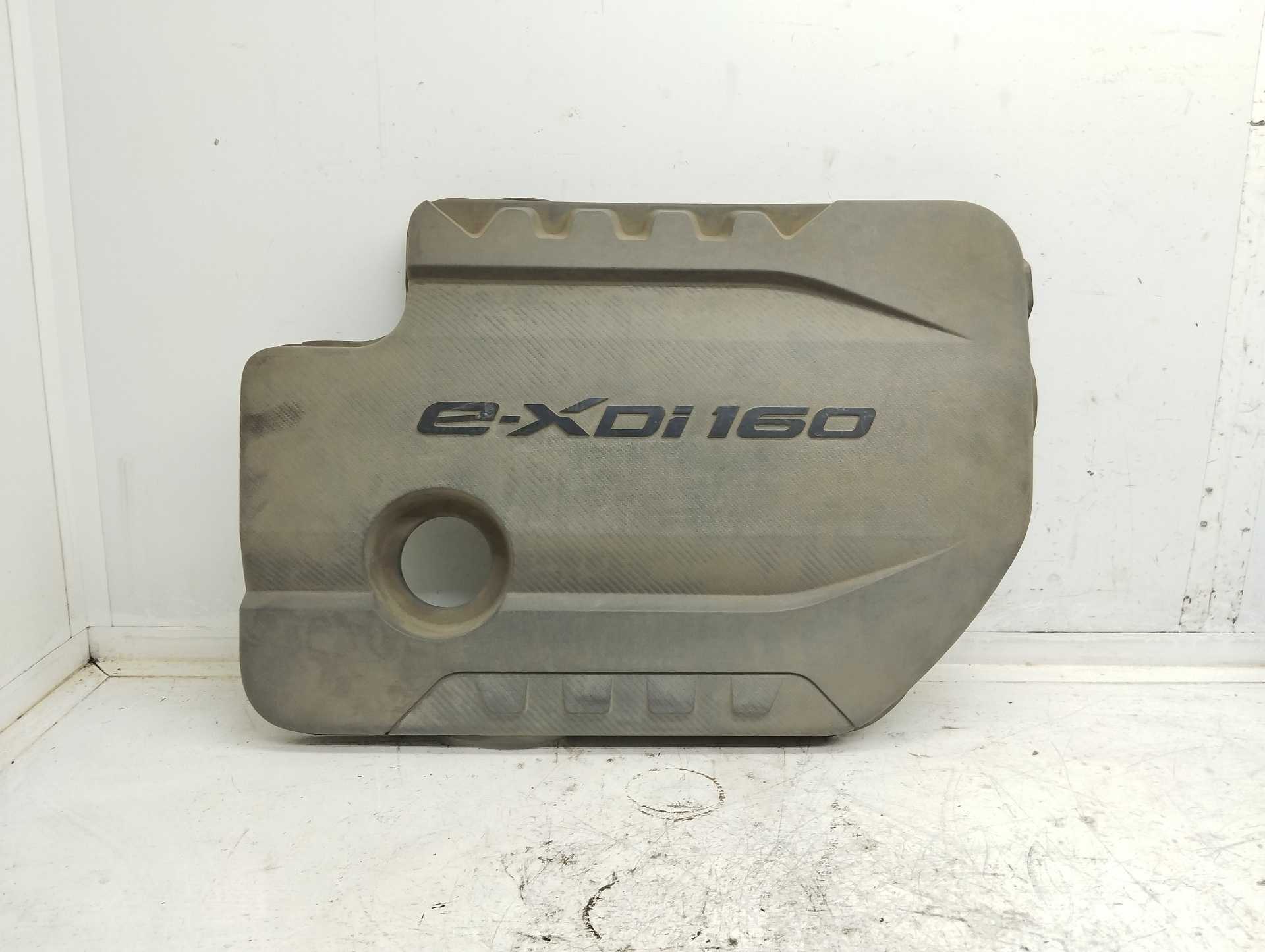 Recambio de tapa de motor para ssangyong tivoli crystal 4x2 referencia OEM IAM A6730100214  