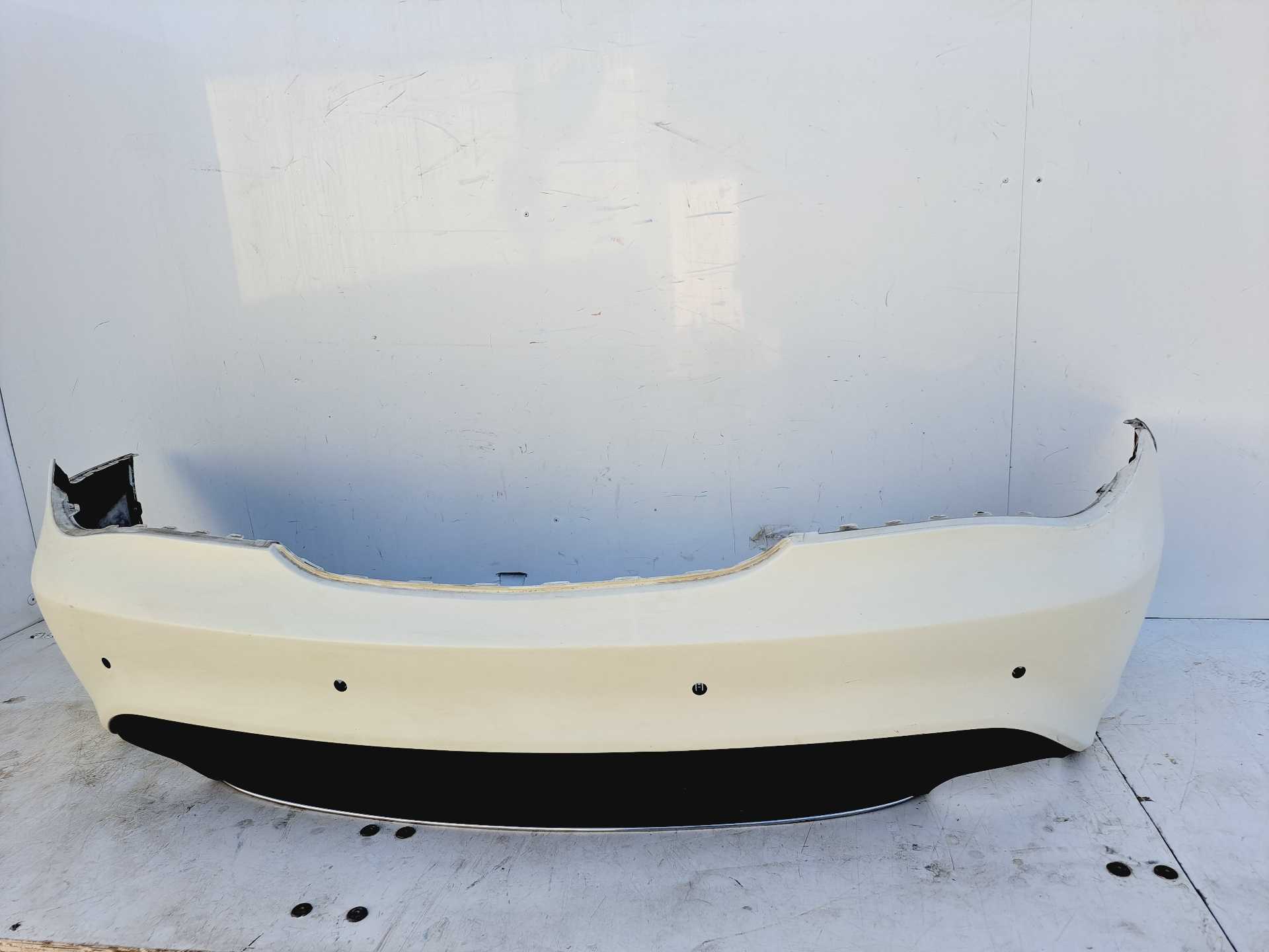 Recambio de paragolpes trasero para mercedes-benz clase cla (w117) cla 220 cdi (117.303) referencia OEM IAM   