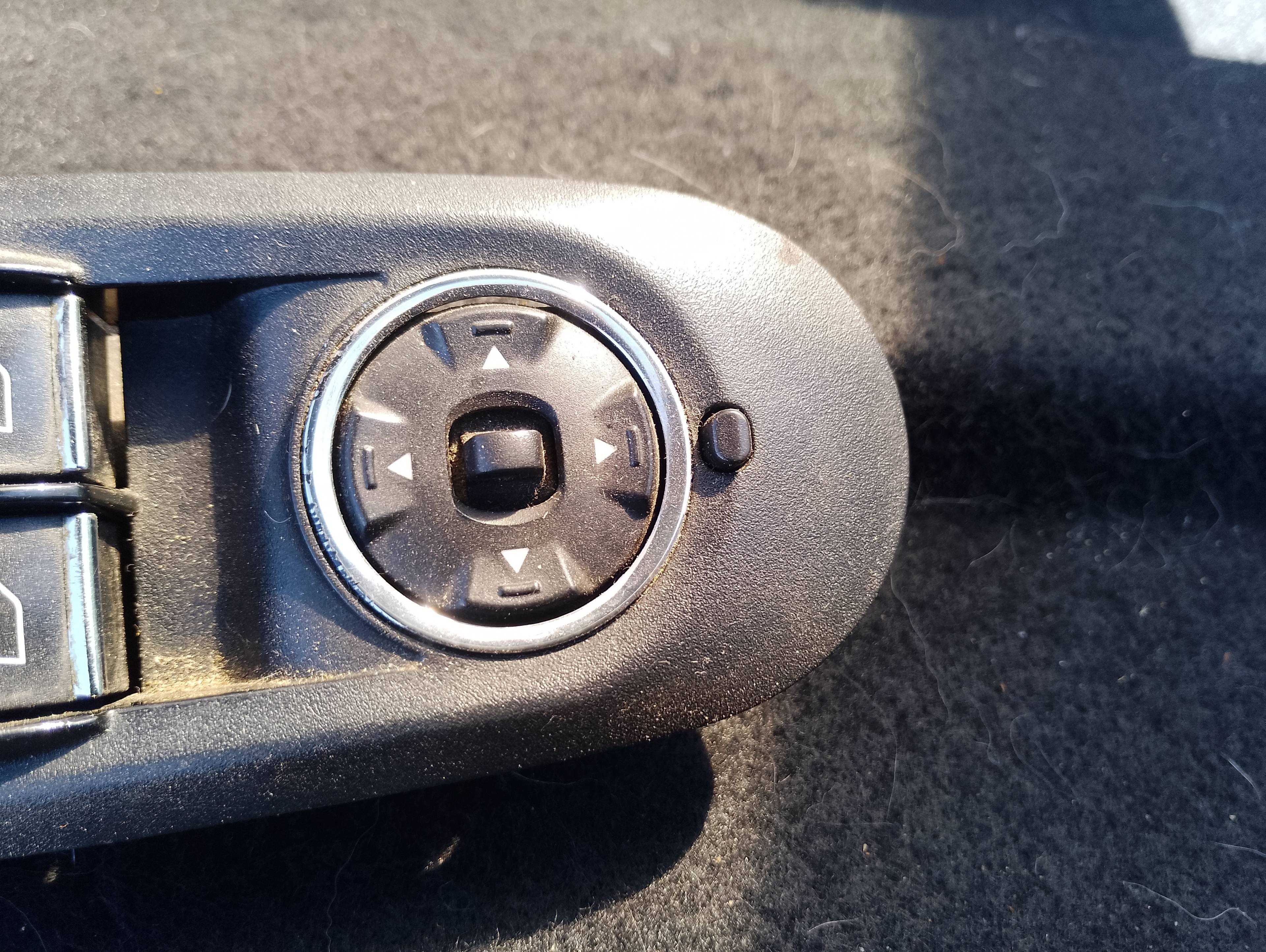 Recambio de mando retrovisor para ford mondeo ber. (ca2) ghia referencia OEM IAM   