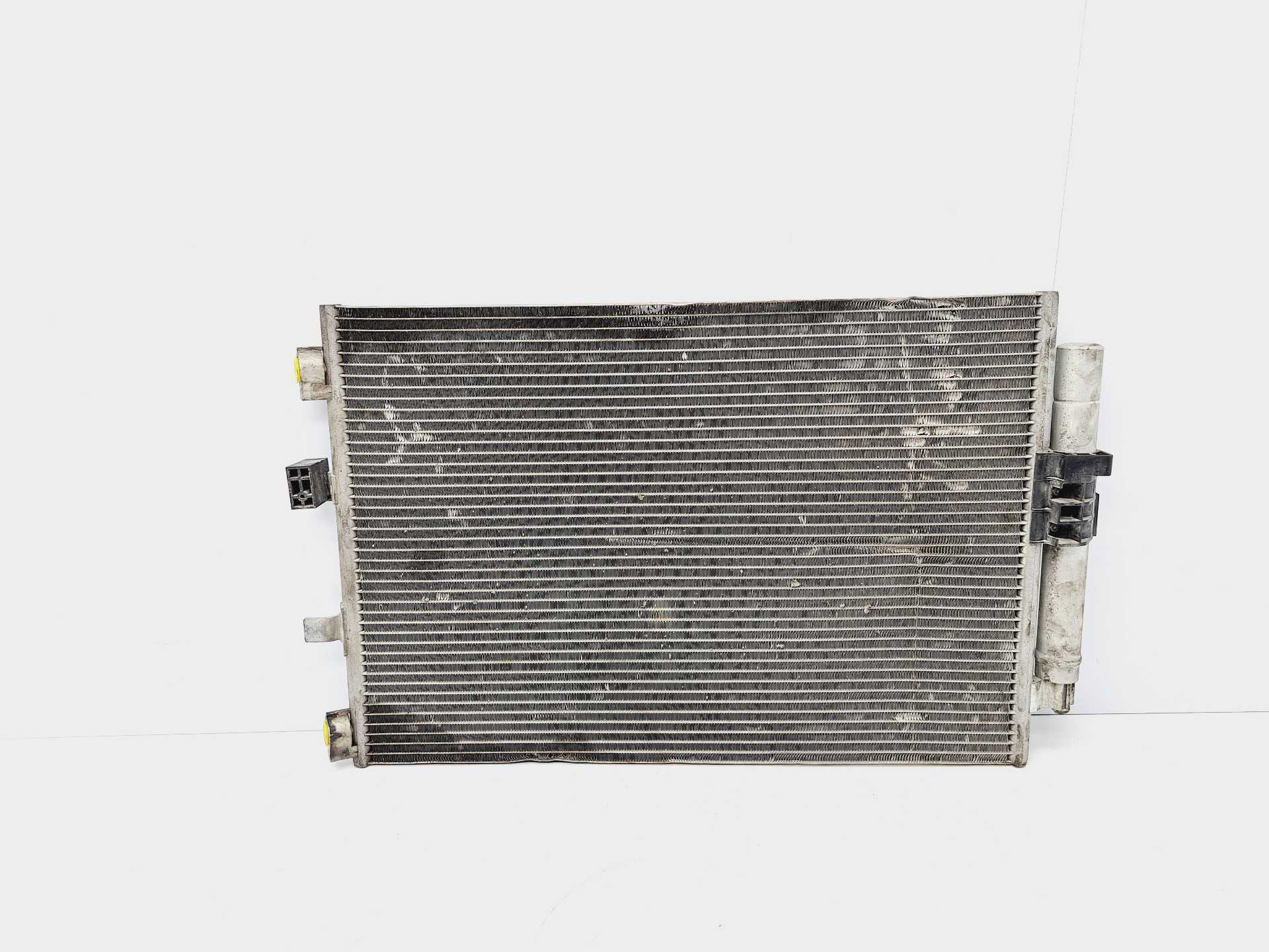 Recambio de condensador / radiador aire acondicionado para ford focus lim. (cb8) edition referencia OEM IAM BV6119710BC  