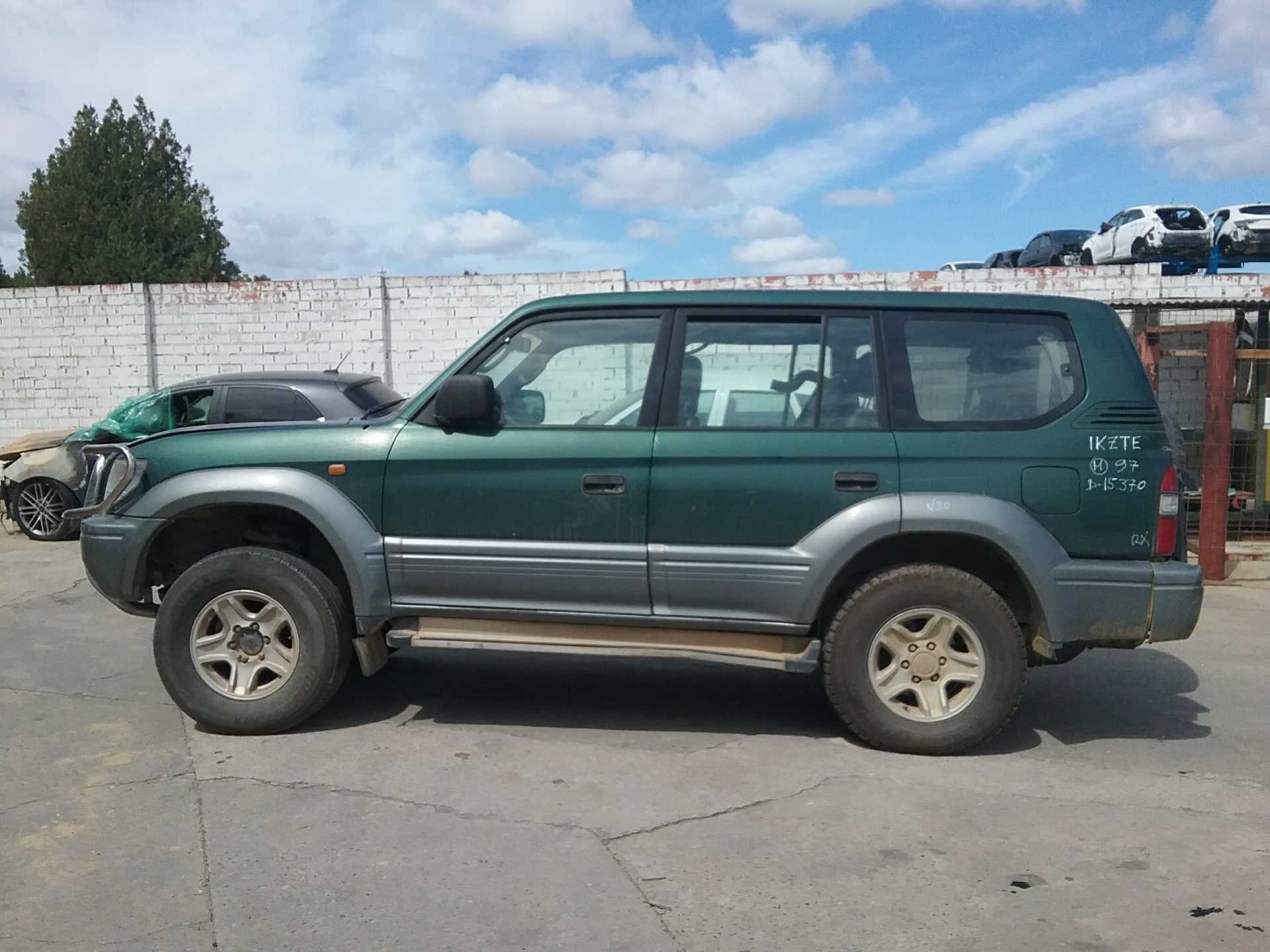toyota land cruiser (j9) del año 1997