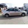 ford focus berlina (cak) del año 2000