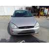 ford focus berlina (cak) del año 2000