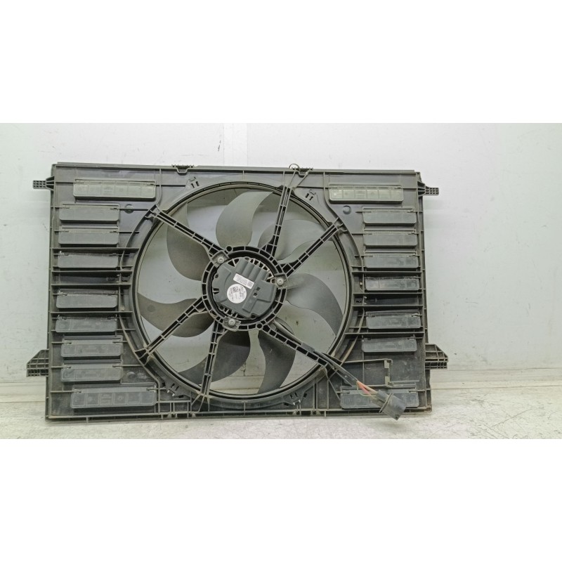 Recambio de electroventilador para audi a4 berlina (8w2) básico referencia OEM IAM 8W0959455  