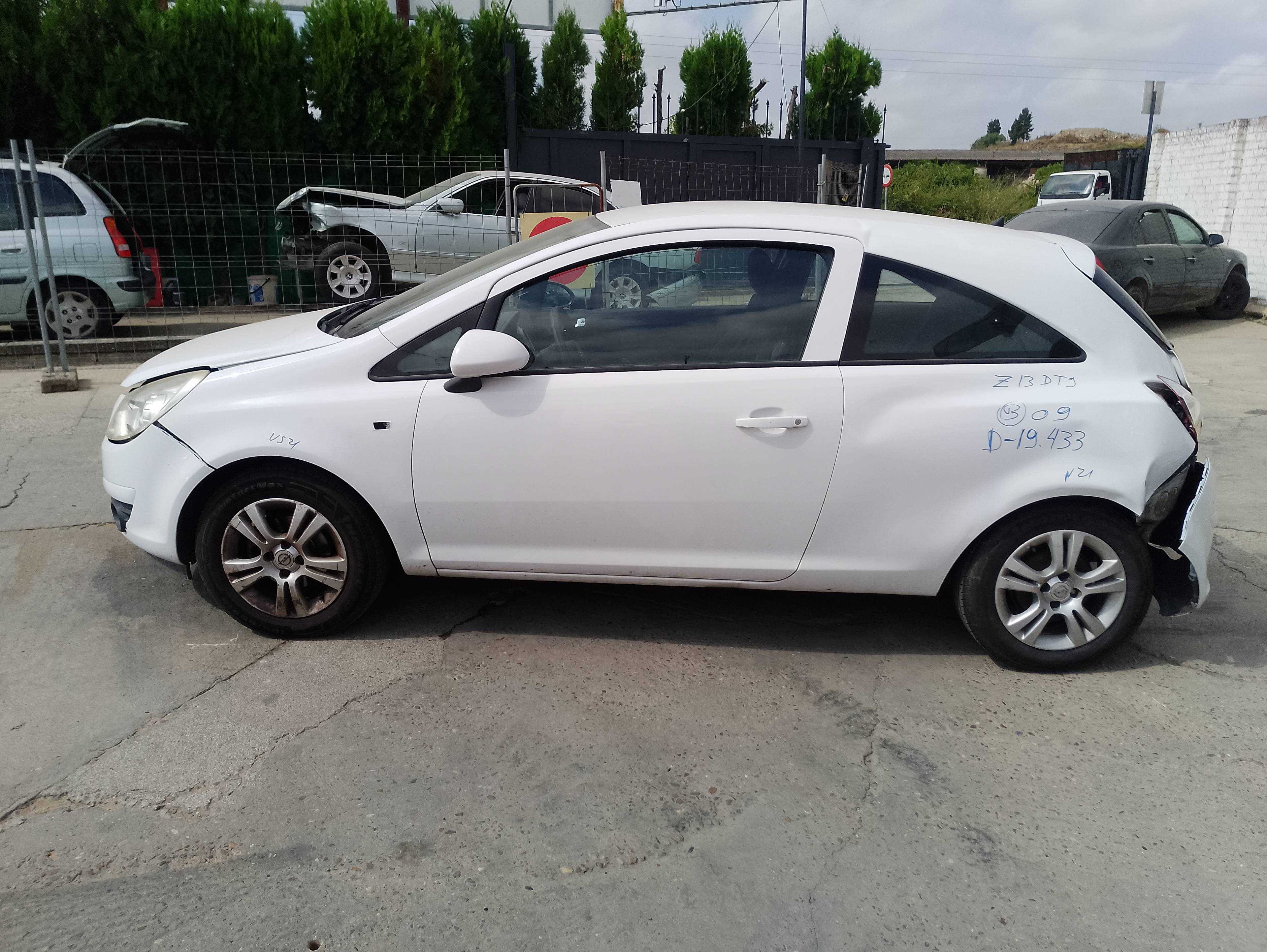 opel corsa d del año 2009