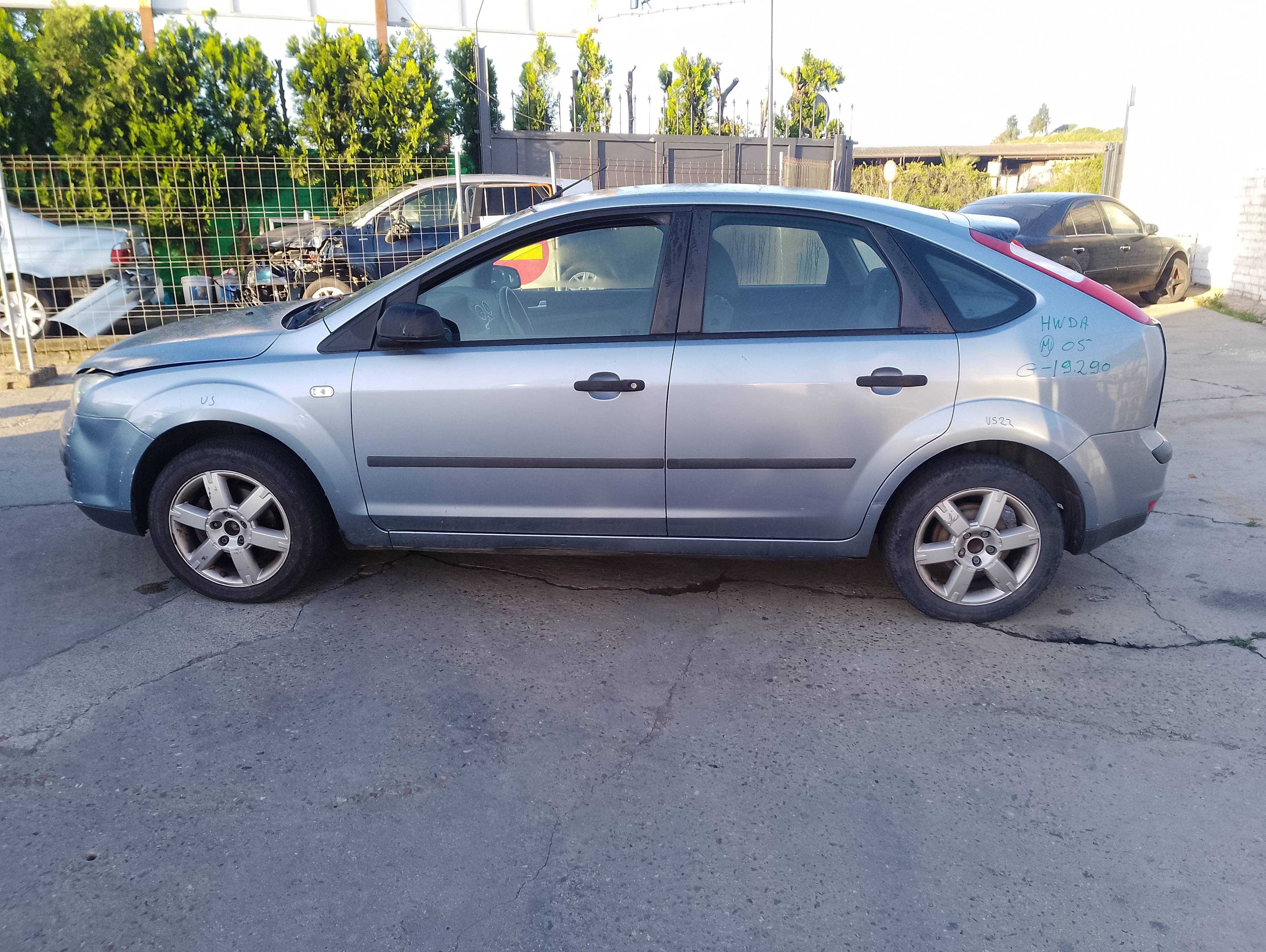 ford focus berlina (cap) del año 2005