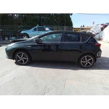 toyota auris del año 2017