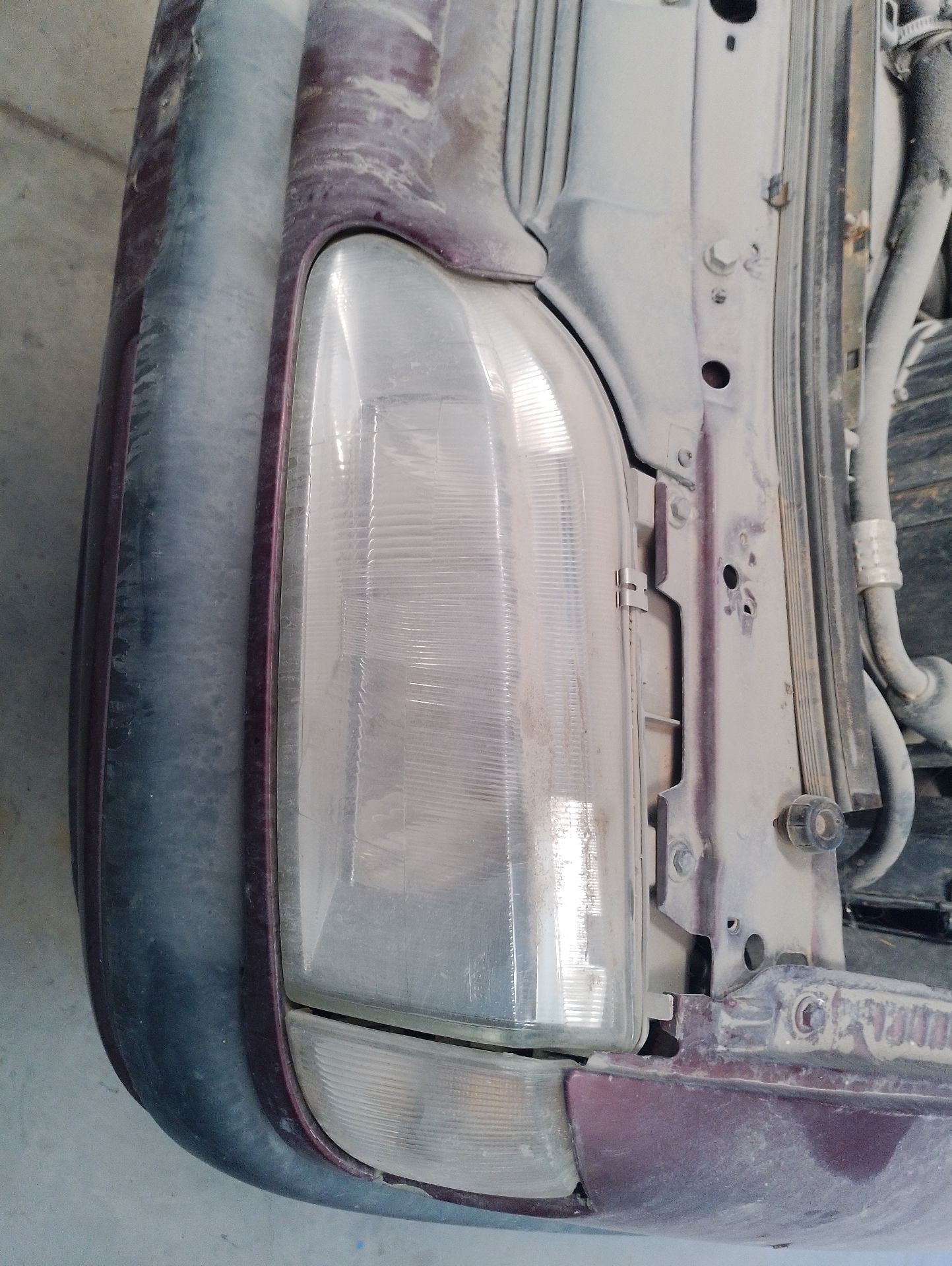 Recambio de faro izquierdo para renault 19 ii chamade (l53_) 1.8 (l53y) referencia OEM IAM   