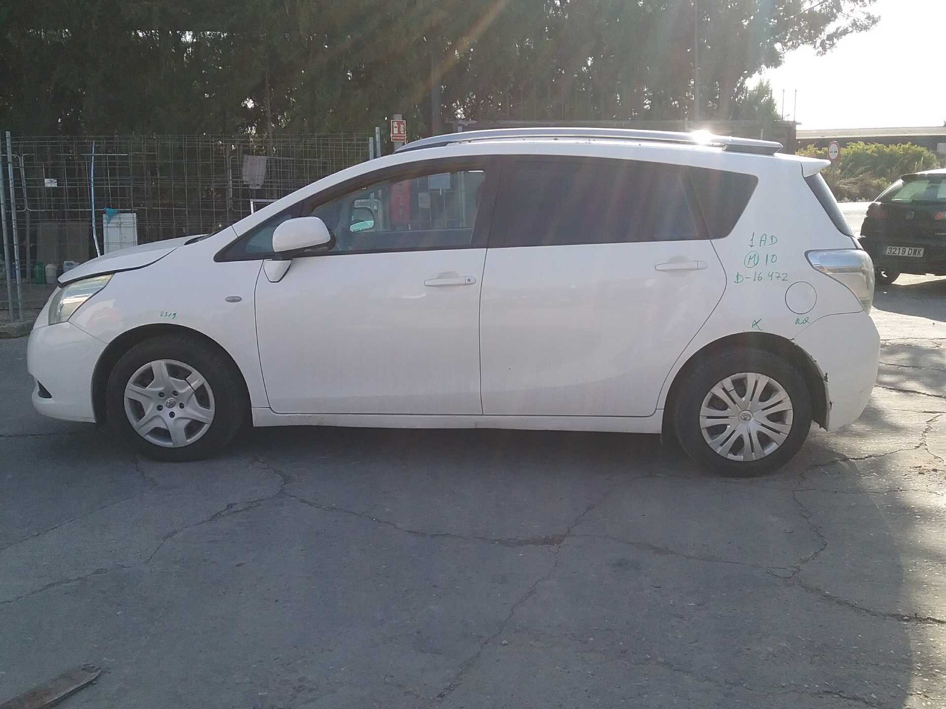 toyota verso del año 2010