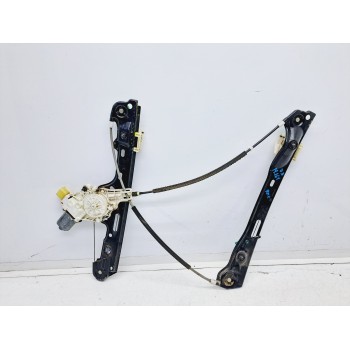 Recambio de elevalunas delantero derecho para bmw serie 1 berlina (e81/e87) 118d referencia OEM IAM 6927028 7067796S 7138466E